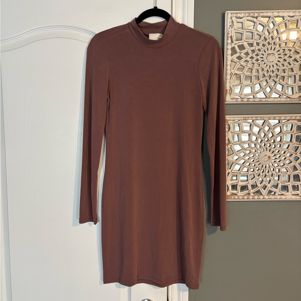 Aritzia | Wilfred Free Mock neck Dress